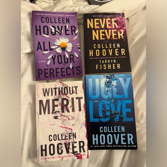 COLLEEN HOOVER BOOKS! - Picture 2 of 6